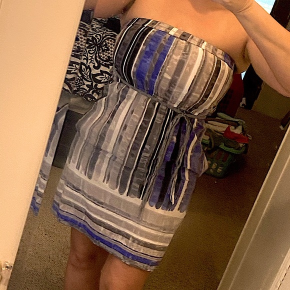 Strapless dress w/pockets sz. Med NWOT - Picture 5 of 7